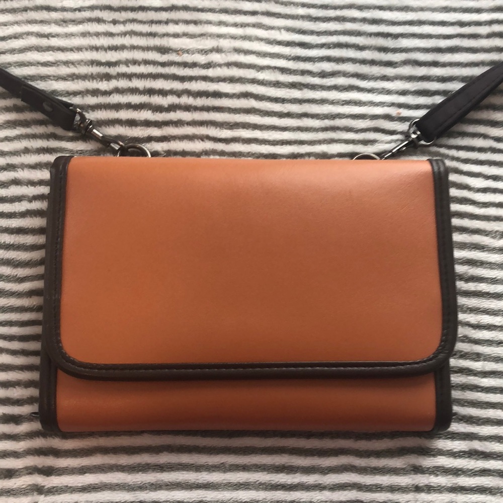 Leather wallet with crossbody and Wristlet strap